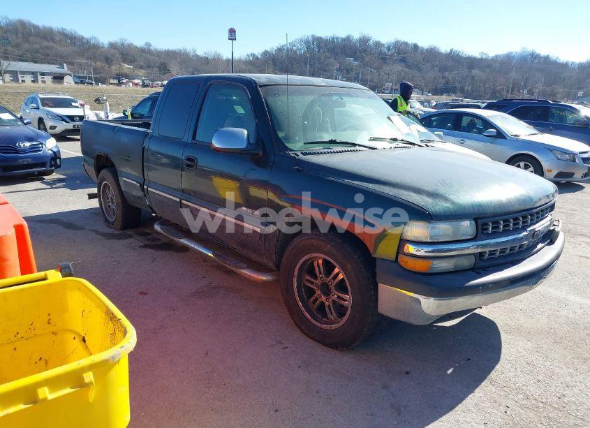 2001 Chevrolet Silverado 1500 LS (VIN 2GCEC19T511157237) main photo