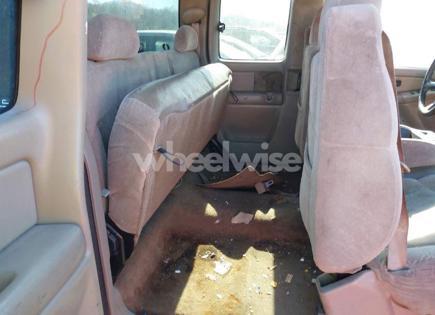 Photo 8 of 2001 Chevrolet Silverado 1500 LS (VIN 2GCEC19T511157237)