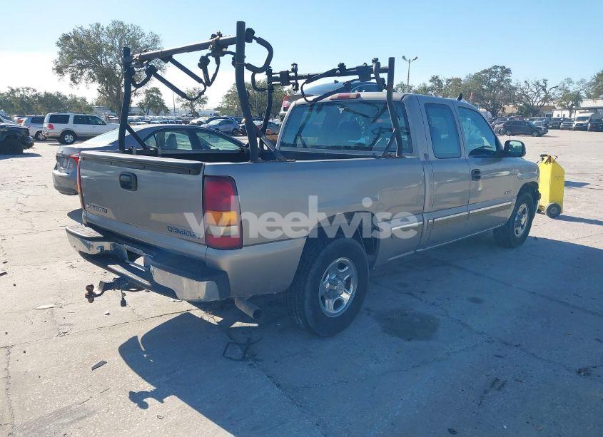 Photo 4 of 2001 Chevrolet Silverado 1500 LS (VIN 2GCEC19T511277815)