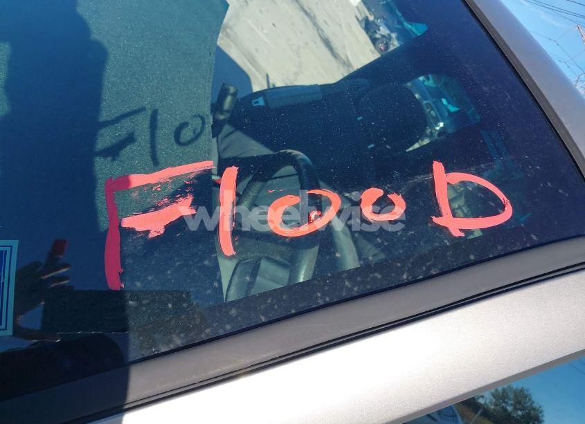 Photo 6 of 2001 Chevrolet Silverado 1500 LS (VIN 2GCEC19T511277815)