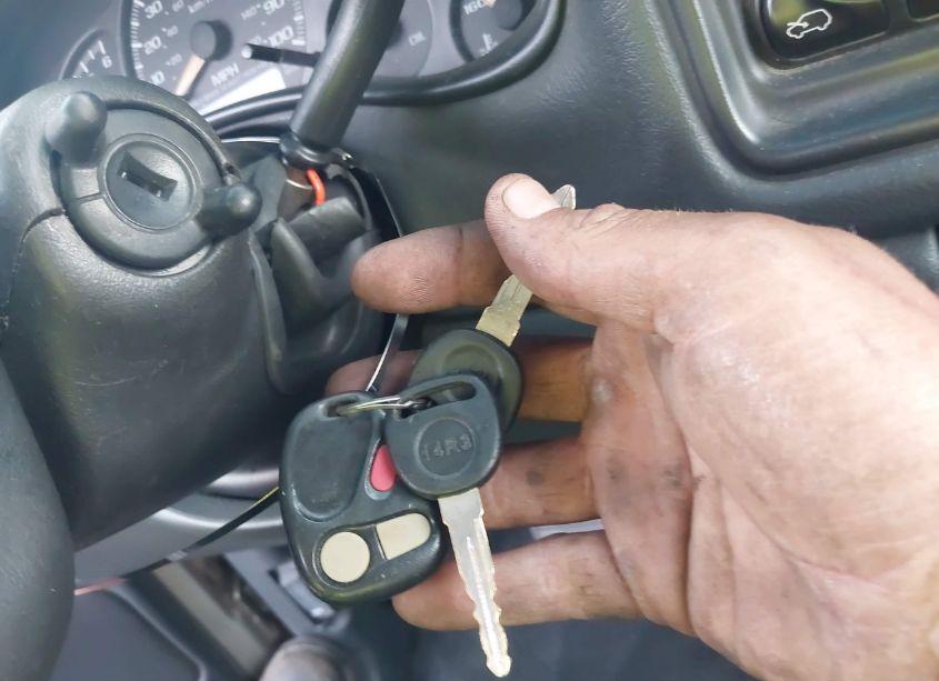 Photo 11 of 2002 Chevrolet Silverado 1500 LS (VIN 2GCEC19T521325556)