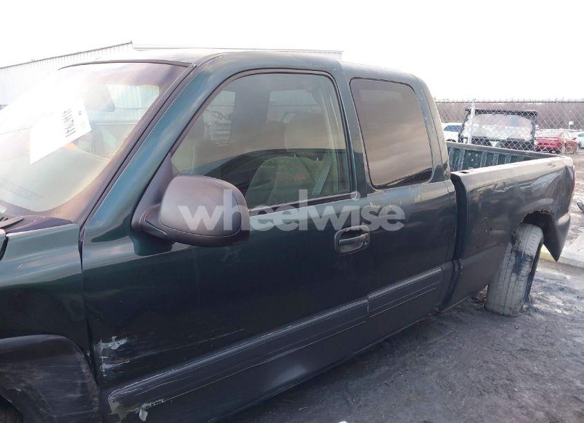 Photo 14 of 2003 Chevrolet Silverado 1500 LS (VIN 2GCEC19T531206987)