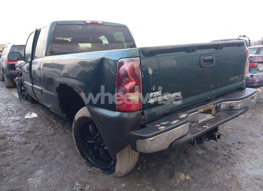 Photo 3 of 2003 Chevrolet Silverado 1500 LS (VIN 2GCEC19T531206987)