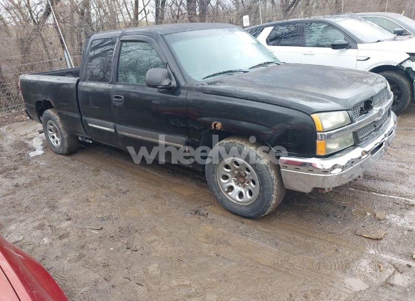 2003 Chevrolet Silverado 1500 LS (VIN 2GCEC19T531230495) main photo