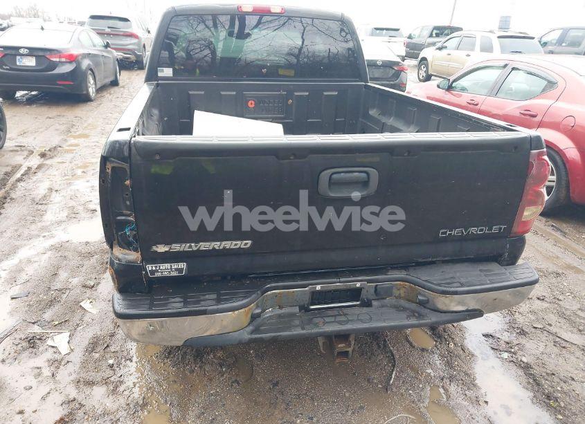 Photo 13 of 2003 Chevrolet Silverado 1500 LS (VIN 2GCEC19T531230495)