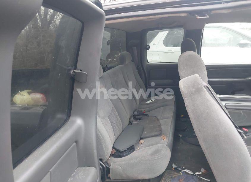 Photo 8 of 2003 Chevrolet Silverado 1500 LS (VIN 2GCEC19T531230495)