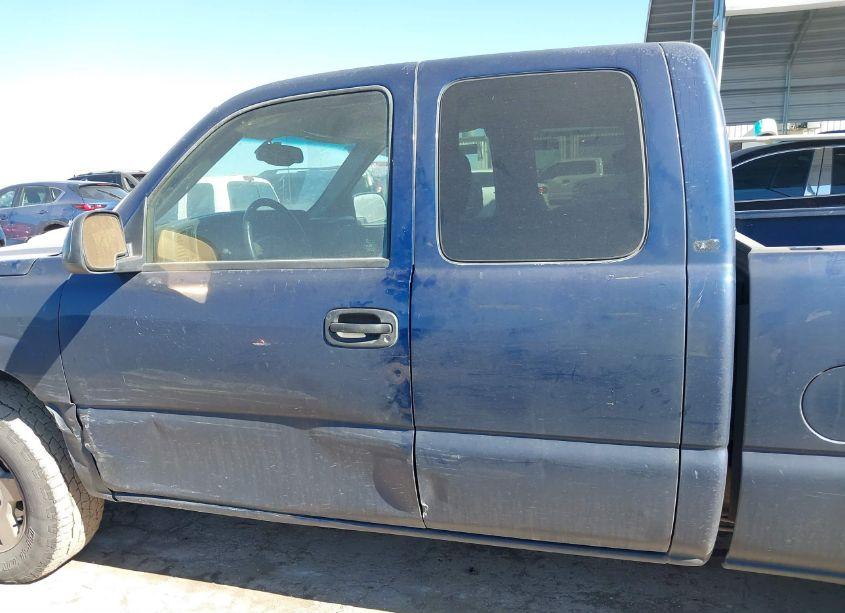 Photo 14 of 2004 Chevrolet Silverado 1500 LS (VIN 2GCEC19T541366482)