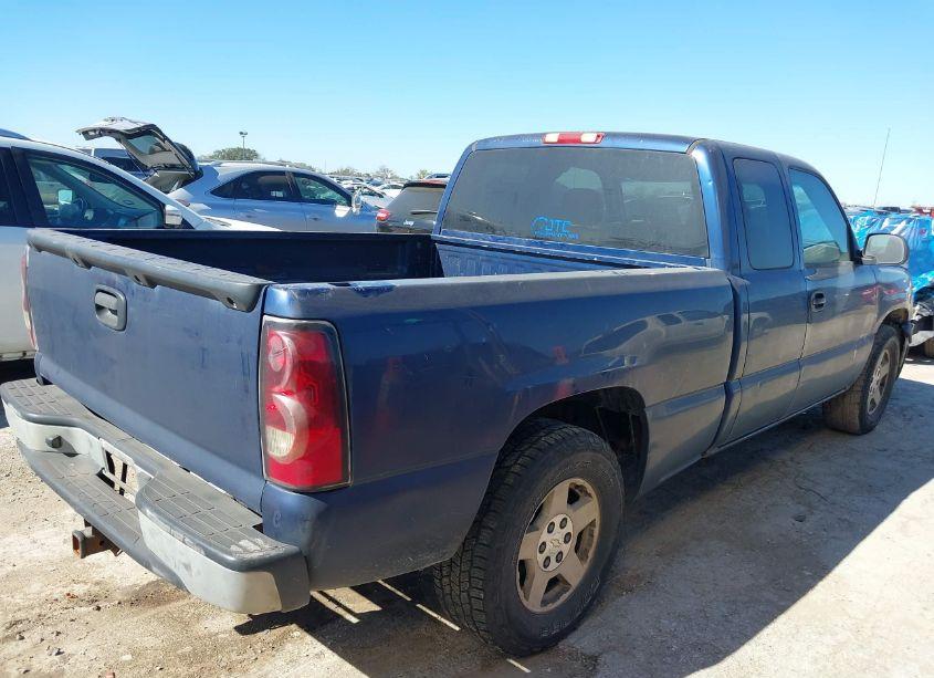 Photo 4 of 2004 Chevrolet Silverado 1500 LS (VIN 2GCEC19T541366482)