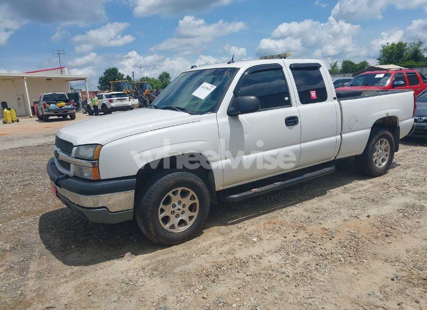 Photo 2 of 2004 Chevrolet Silverado 1500 LT (VIN 2GCEC19T541374193)