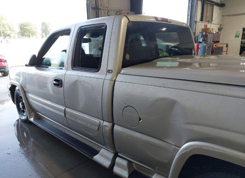 Photo 6 of 2004 Chevrolet Silverado 1500 LS (VIN 2GCEC19T541385260)