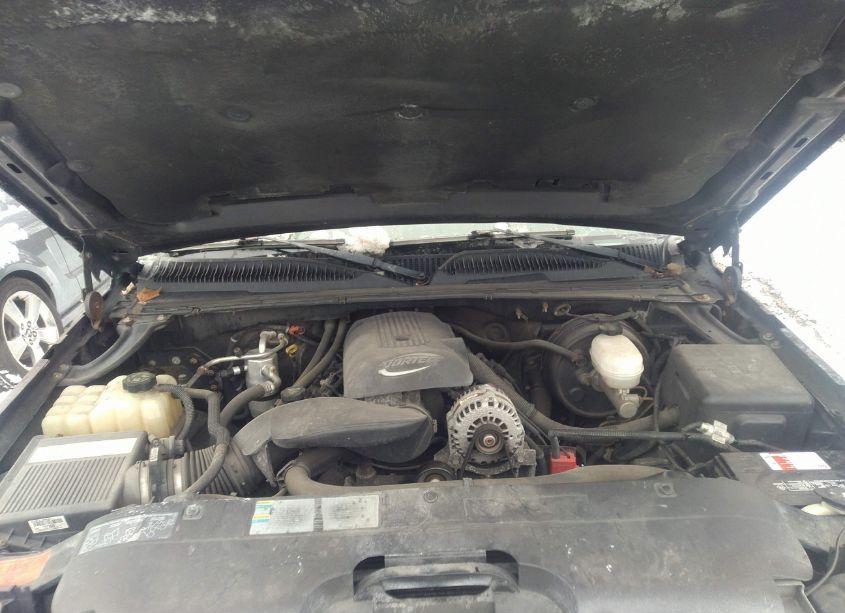 Photo 10 of 2005 Chevrolet Silverado 1500 WORK TRUCK (VIN 2GCEC19T551326999)