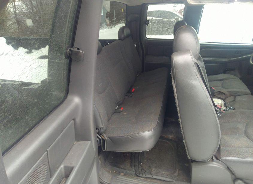 Photo 8 of 2005 Chevrolet Silverado 1500 WORK TRUCK (VIN 2GCEC19T551326999)