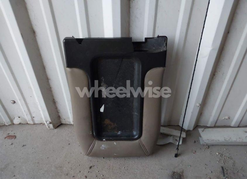 Photo 12 of 2005 Chevrolet Silverado 1500 LS (VIN 2GCEC19T551335430)