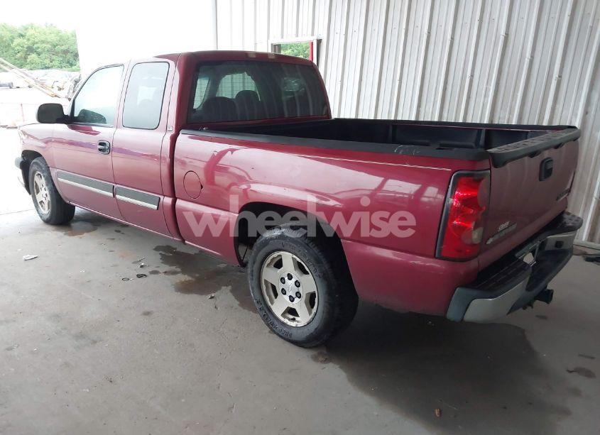Photo 3 of 2005 Chevrolet Silverado 1500 LS (VIN 2GCEC19T551335430)