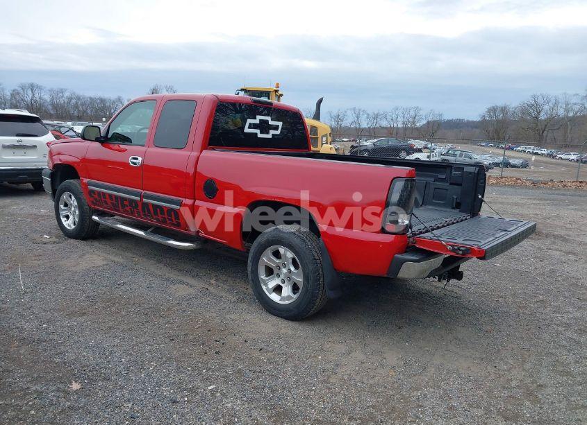 Photo 3 of 2005 Chevrolet Silverado 1500 LT (VIN 2GCEC19T551348159)