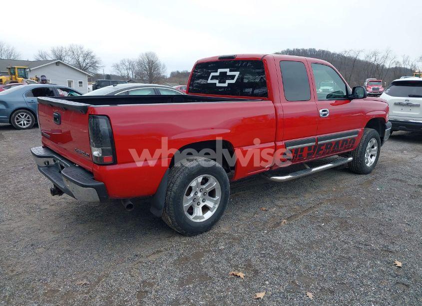 Photo 4 of 2005 Chevrolet Silverado 1500 LT (VIN 2GCEC19T551348159)