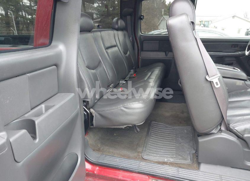 Photo 8 of 2005 Chevrolet Silverado 1500 LT (VIN 2GCEC19T551348159)