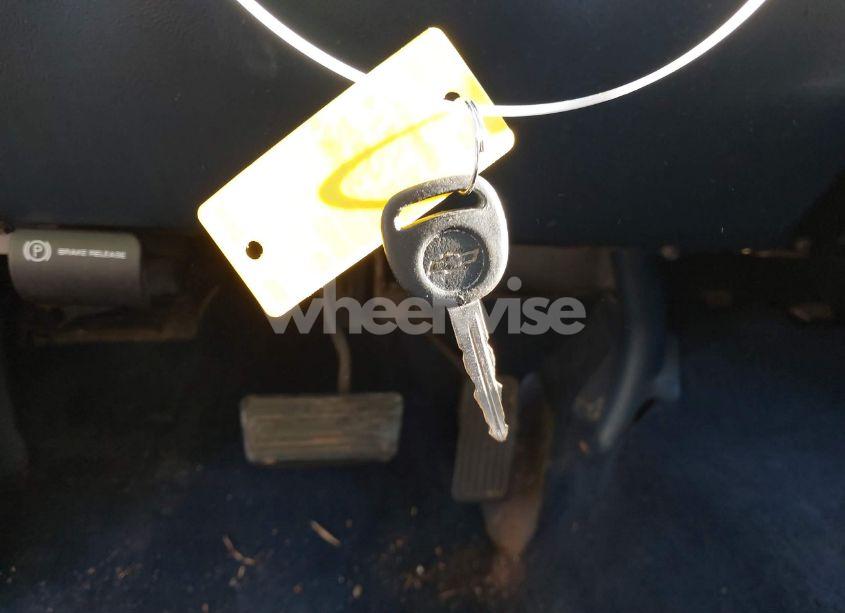 Photo 11 of 1999 Chevrolet Silverado 1500 LS (VIN 2GCEC19T5X1121766)