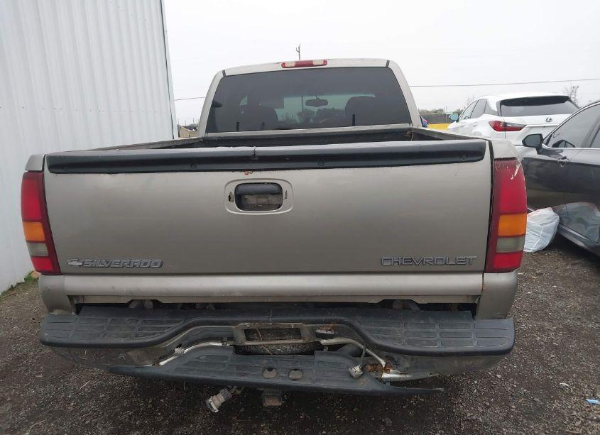 Photo 16 of 2001 Chevrolet Silverado 1500 LS (VIN 2GCEC19T611120231)
