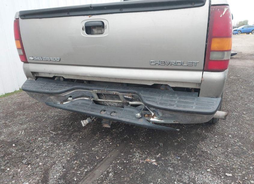 Photo 6 of 2001 Chevrolet Silverado 1500 LS (VIN 2GCEC19T611120231)