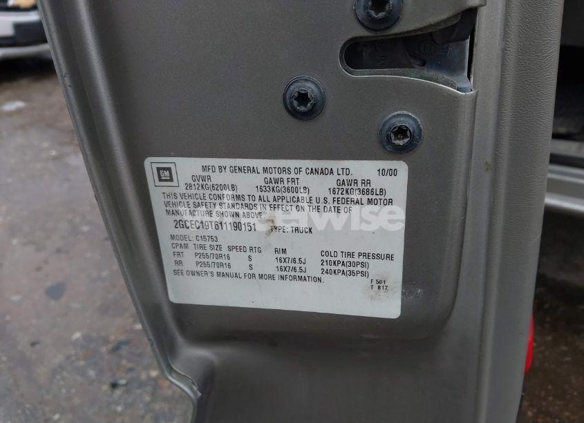 Photo 9 of 2001 Chevrolet Silverado 1500 LS (VIN 2GCEC19T611190151)