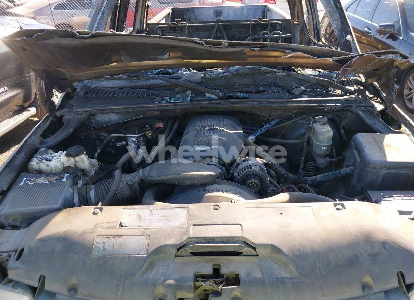 Photo 10 of 2002 Chevrolet Silverado 1500 LS (VIN 2GCEC19T621168779)