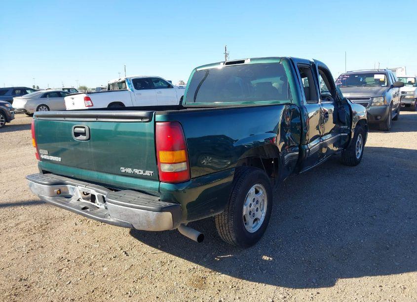 Photo 4 of 2002 Chevrolet Silverado 1500 LS (VIN 2GCEC19T621189275)