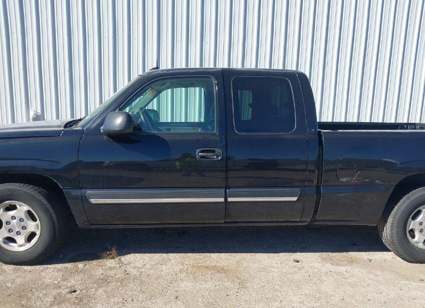 Photo 14 of 2003 Chevrolet Silverado 1500 LS (VIN 2GCEC19T631122743)