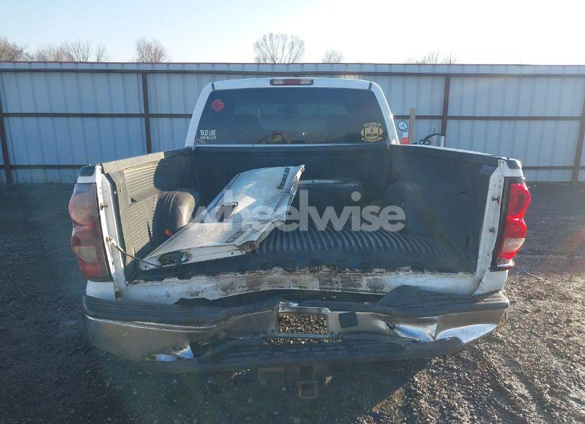Photo 16 of 2003 Chevrolet Silverado 1500 LS (VIN 2GCEC19T631228996)