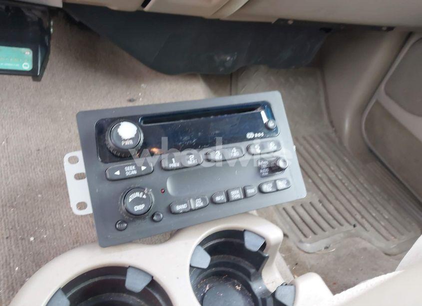 Photo 12 of 2003 Chevrolet Silverado 1500 LS (VIN 2GCEC19T631258452)