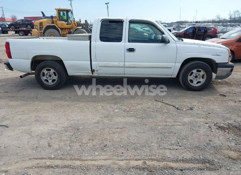 Photo 6 of 2003 Chevrolet Silverado 1500 LS (VIN 2GCEC19T631278202)