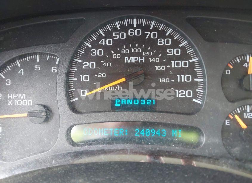 Photo 7 of 2003 Chevrolet Silverado 1500 LS (VIN 2GCEC19T631278202)