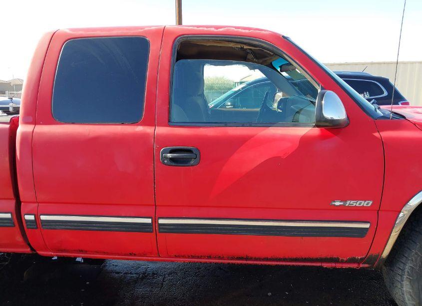 Photo 12 of 2000 Chevrolet Silverado 1500 LS (VIN 2GCEC19T6Y1126184)