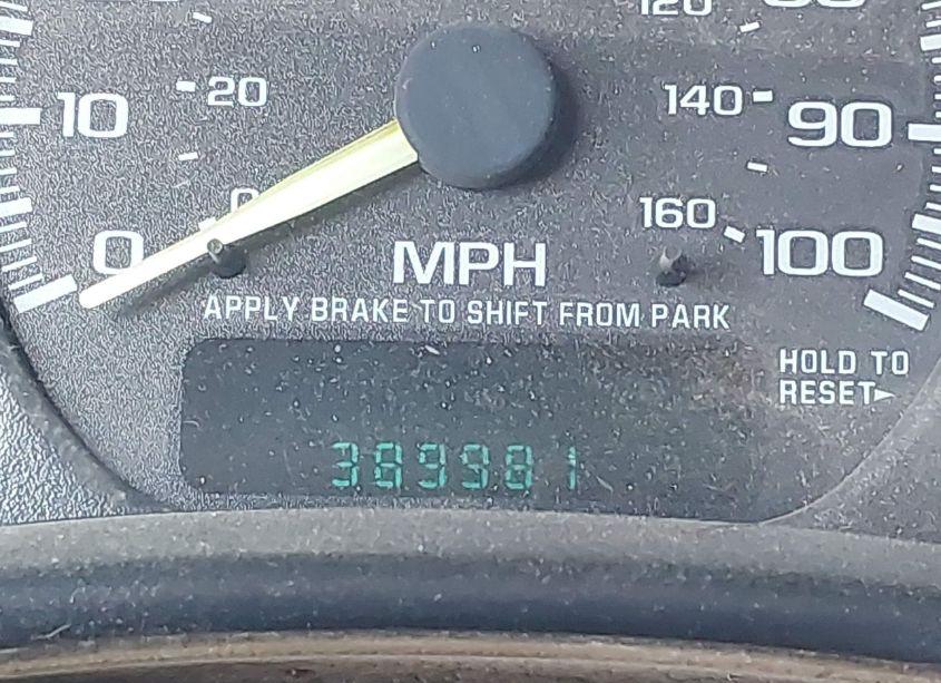 Photo 14 of 2000 Chevrolet Silverado 1500 LS (VIN 2GCEC19T6Y1126184)