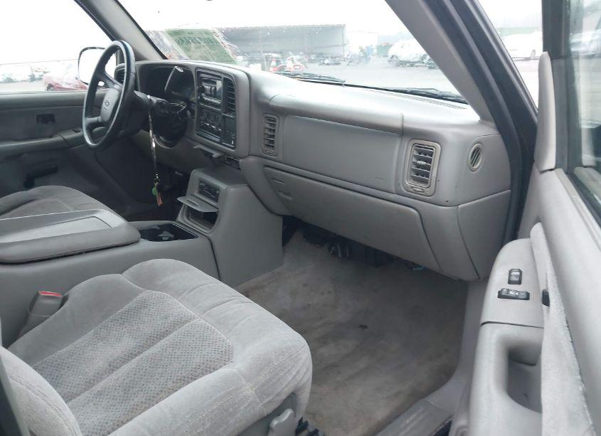 Photo 5 of 2000 Chevrolet Silverado 1500 LS (VIN 2GCEC19T6Y1147164)