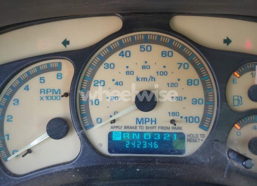 Photo 7 of 2000 Chevrolet Silverado 1500 LS (VIN 2GCEC19T6Y1174316)