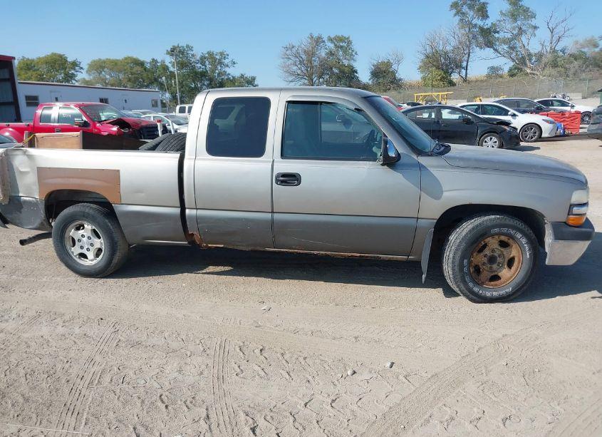 Photo 13 of 2000 Chevrolet Silverado 1500 LS (VIN 2GCEC19T6Y1312114)