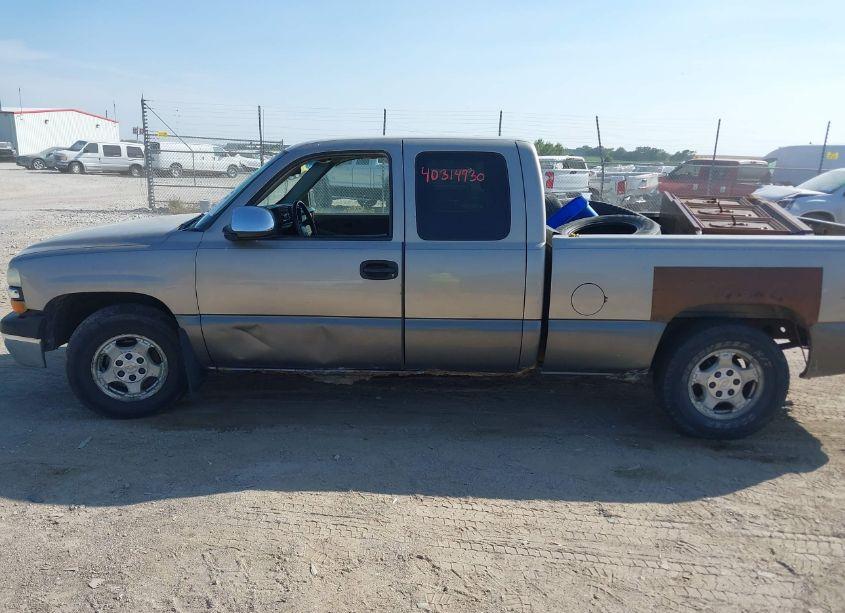 Photo 14 of 2000 Chevrolet Silverado 1500 LS (VIN 2GCEC19T6Y1312114)