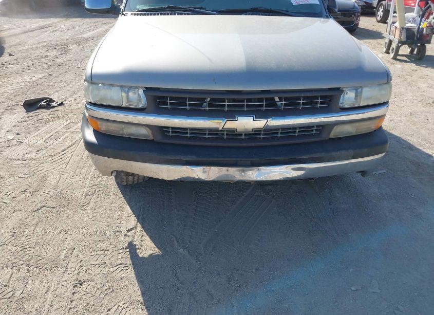 Photo 6 of 2000 Chevrolet Silverado 1500 LS (VIN 2GCEC19T6Y1312114)