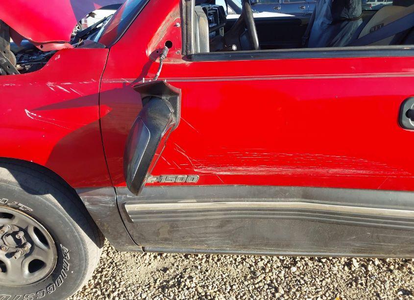 Photo 6 of 2000 Chevrolet Silverado 1500 LS (VIN 2GCEC19T6Y1340947)