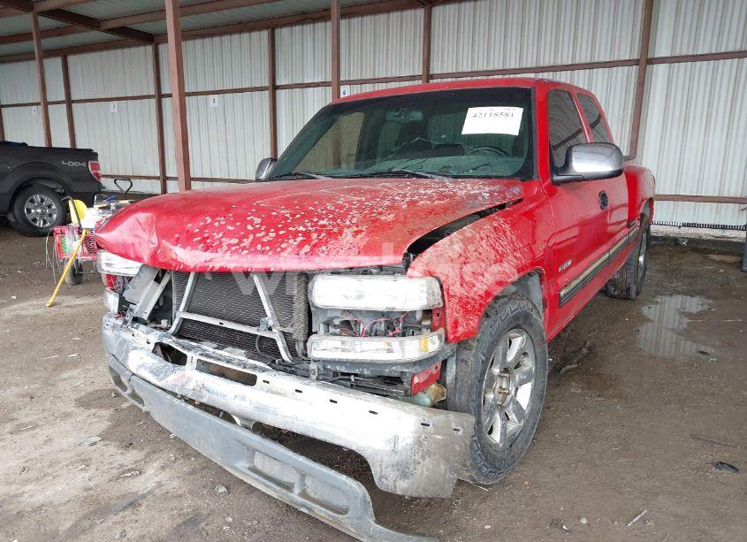 Photo 2 of 2001 Chevrolet Silverado 1500 LS (VIN 2GCEC19T711124532)