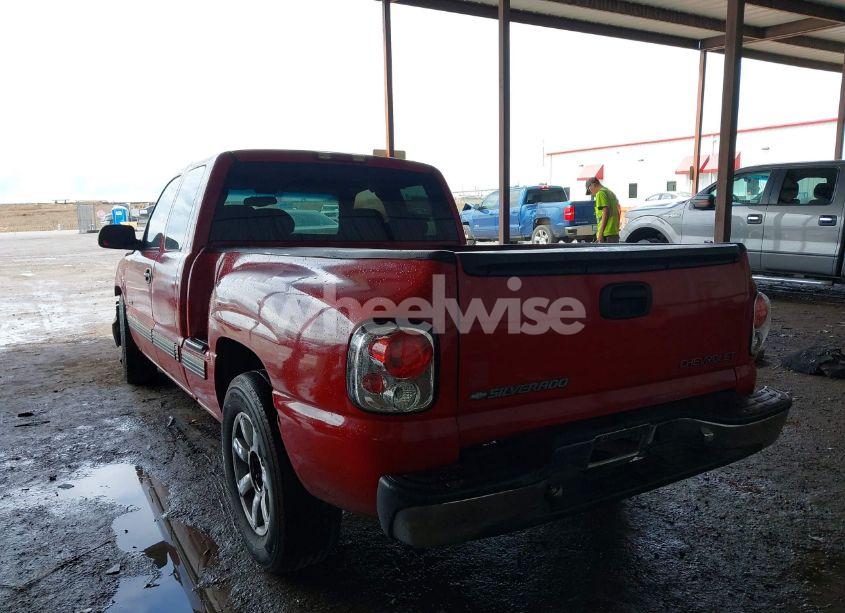 Photo 3 of 2001 Chevrolet Silverado 1500 LS (VIN 2GCEC19T711124532)