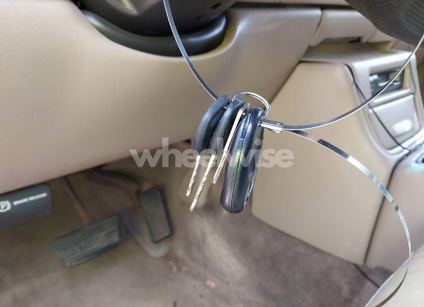 Photo 11 of 2001 Chevrolet Silverado 1500 LS (VIN 2GCEC19T711148913)