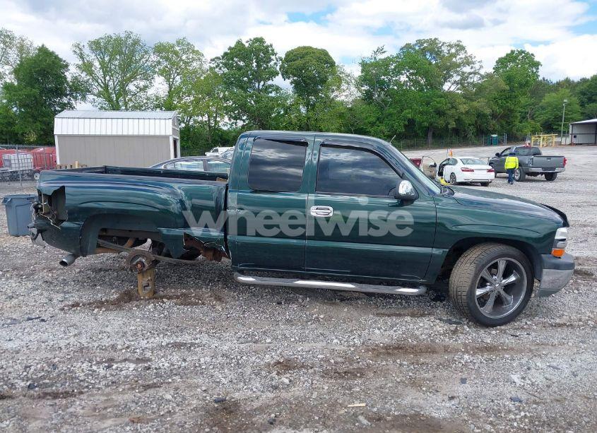 Photo 14 of 2001 Chevrolet Silverado 1500 LS (VIN 2GCEC19T711148913)