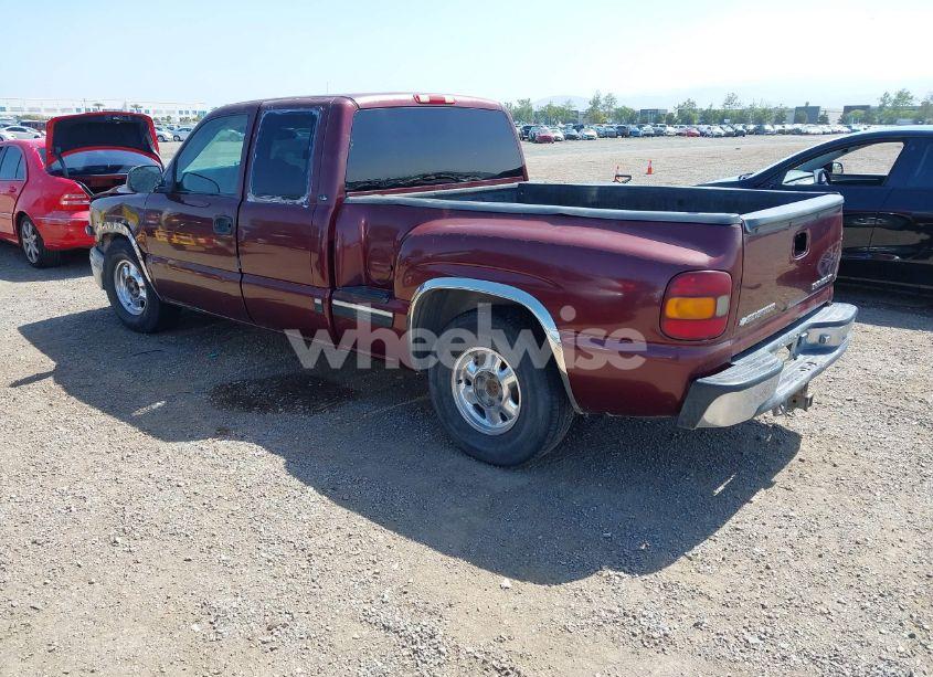 Photo 3 of 2001 Chevrolet Silverado 1500 LS (VIN 2GCEC19T711188456)