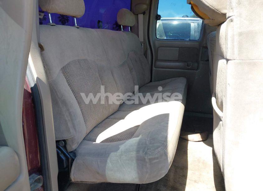 Photo 8 of 2001 Chevrolet Silverado 1500 LS (VIN 2GCEC19T711188456)