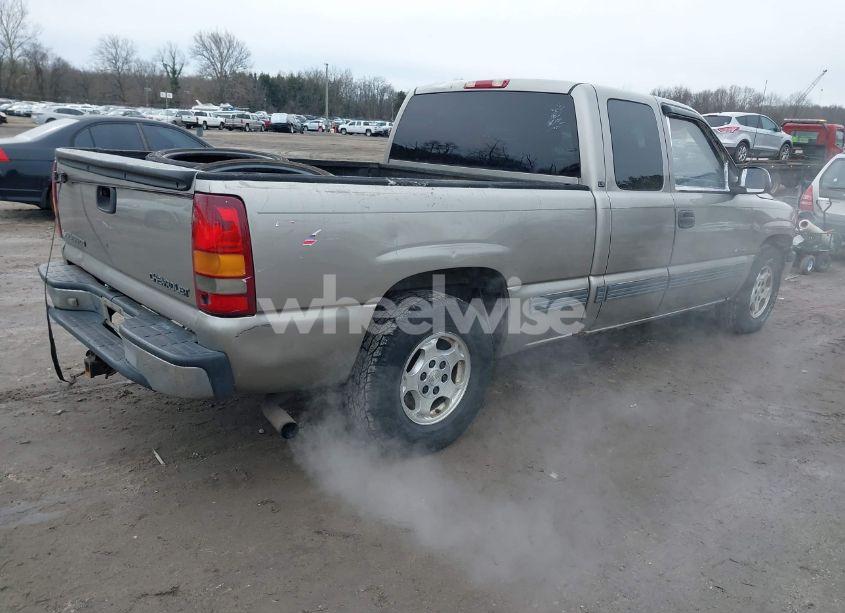Photo 4 of 2001 Chevrolet Silverado 1500 LS (VIN 2GCEC19T711249322)