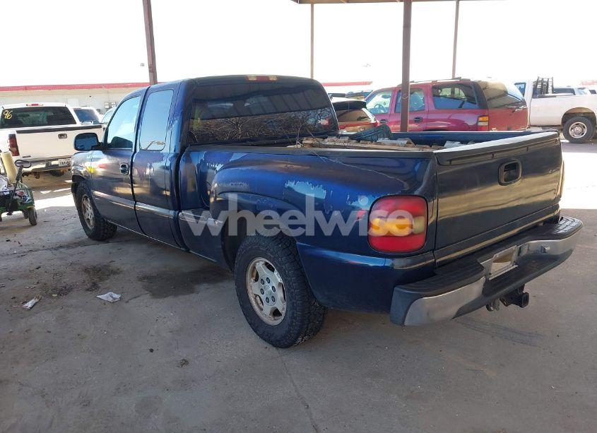 Photo 3 of 2001 Chevrolet Silverado 1500 LS (VIN 2GCEC19T711274379)