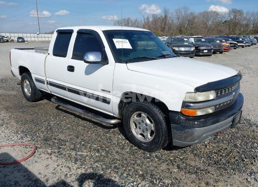 2002 Chevrolet Silverado 1500 LS (VIN 2GCEC19T721398959) main photo