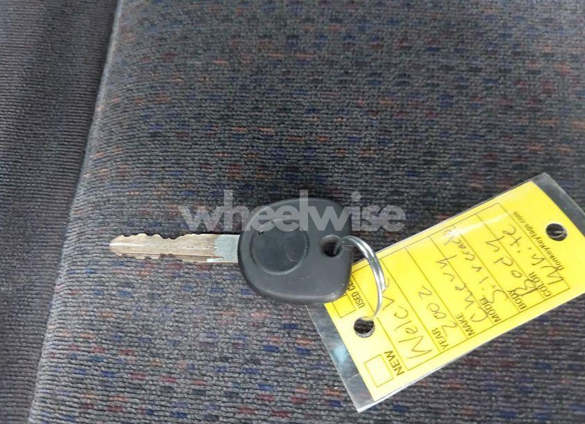 Photo 11 of 2002 Chevrolet Silverado 1500 LS (VIN 2GCEC19T721398959)